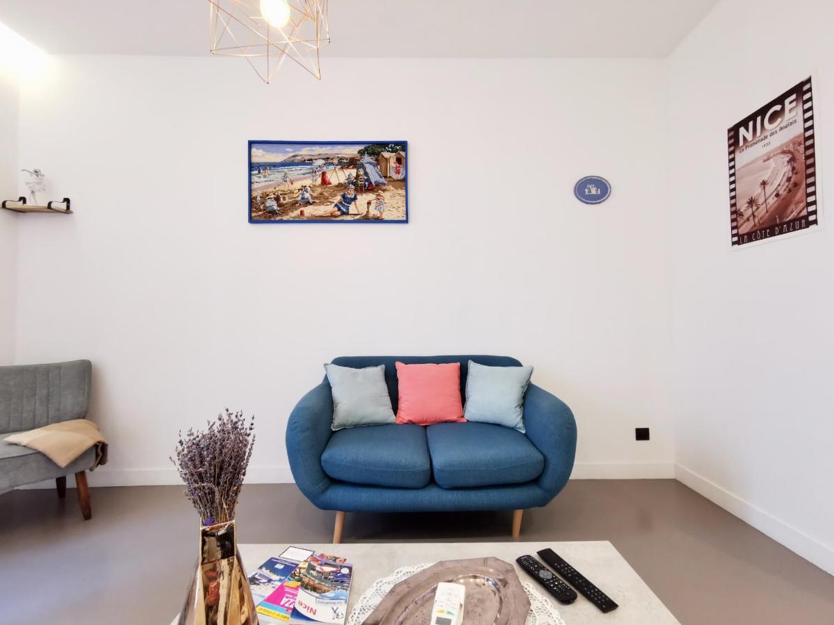 Le Petit Balcon By Booking Guys Niza Exterior foto