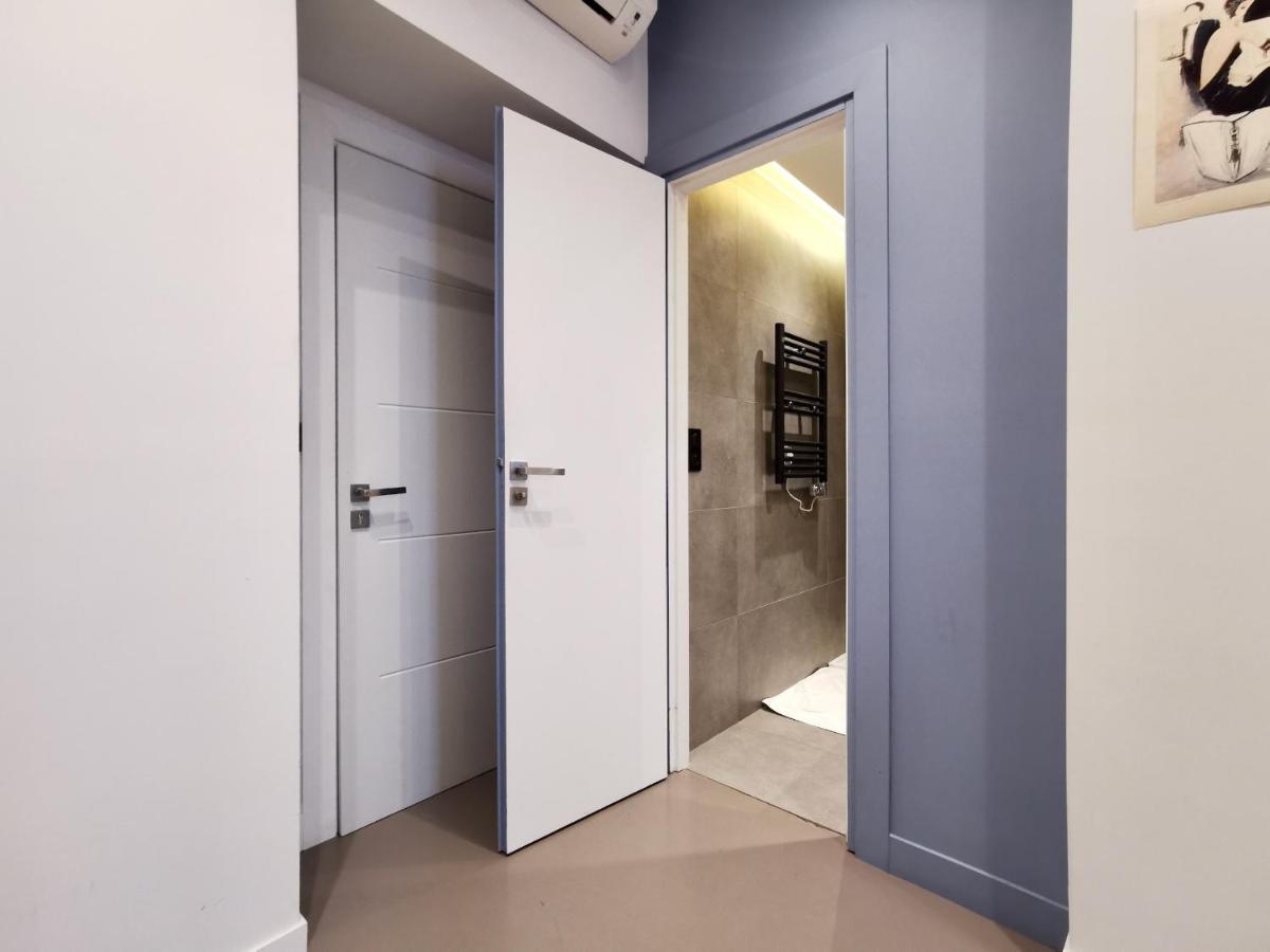 Le Petit Balcon By Booking Guys Niza Exterior foto